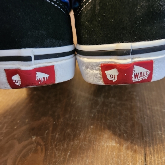 Vans Old Skool Electro Flames  Skateboarding Glow In Dark Sneakers Kids Size 2 - Picture 8 of 14